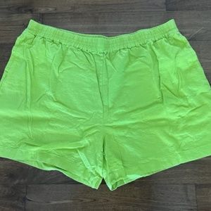 Universal Standard Linen Lime Green Shorts with Pockets